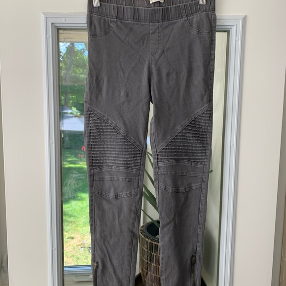 Chelsea Cropped Pant - Picture 2 of 3